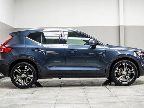 Used 2021 Volvo XC40 T5 Inscription w/ Climate Package AWD/4WD image 6