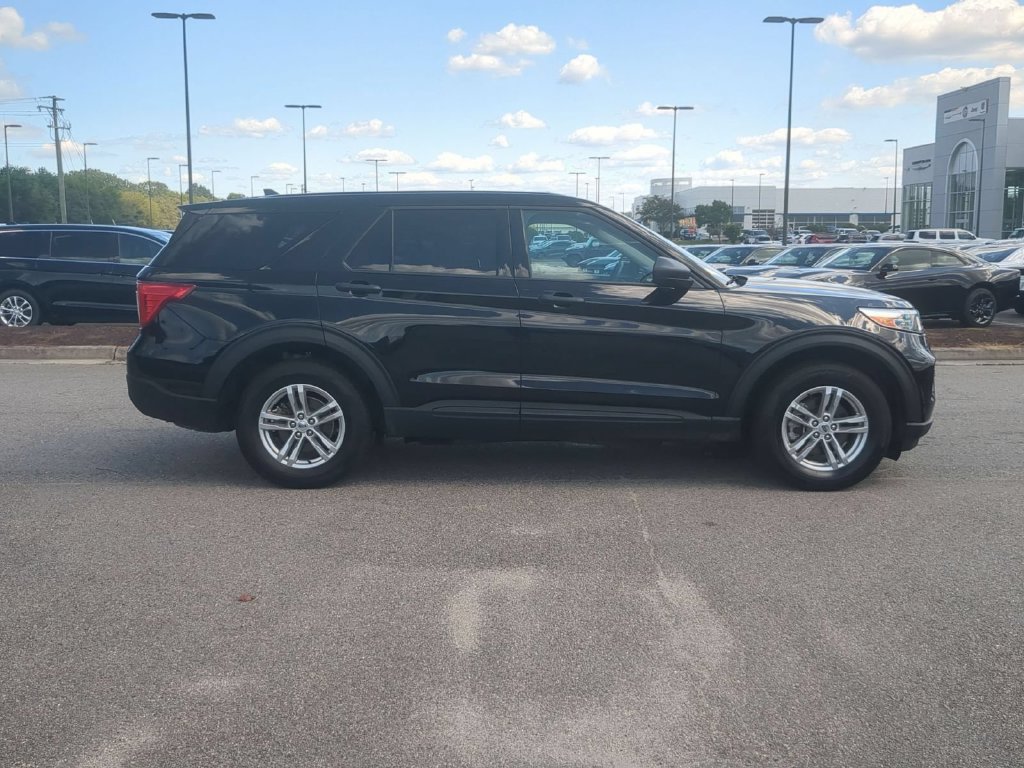 Used 2023 Ford Explorer 4WD image 6