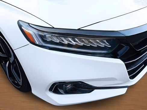 Used 2021 Honda Accord Sport image 17