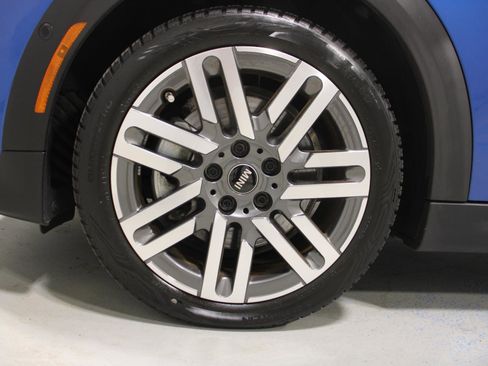 Certified 2025 MINI Cooper S image 24