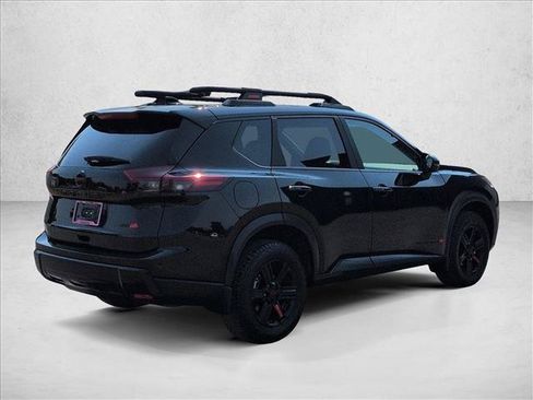 Used 2025 Nissan Rogue SV w/ Rock Creek Premium Package AWD/4WD image 8
