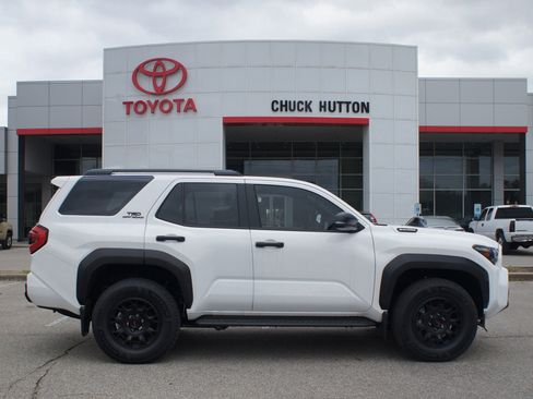 Used 2025 Toyota 4Runner TRD Off-Road image 21