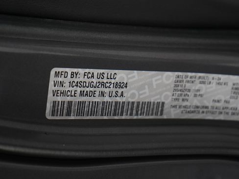 Used 2024 Dodge Durango SRT AWD/4WD image 33