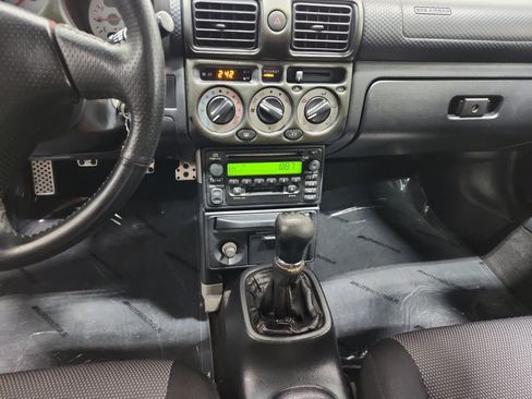 Used 2001 Toyota MR2 RWD image 11