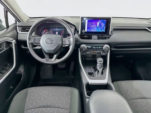 Used 2024 Toyota RAV4 XLE image 21