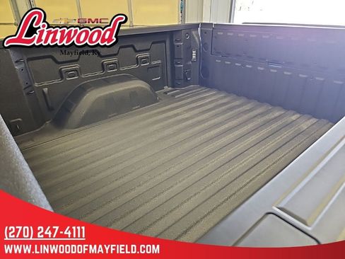 New 2026 Chevrolet Silverado 1500 LTZ w/ LTZ Premium Package AWD/4WD image 14