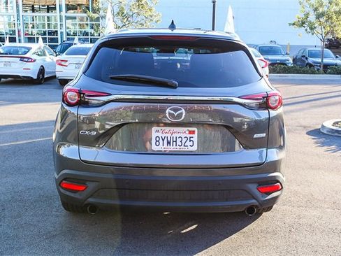 Used 2018 MAZDA CX-9 Touring w/ Touring Premium Package image 6