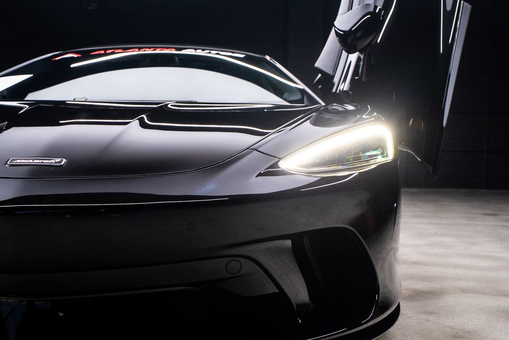 Used 2023 McLaren GT RWD image 4