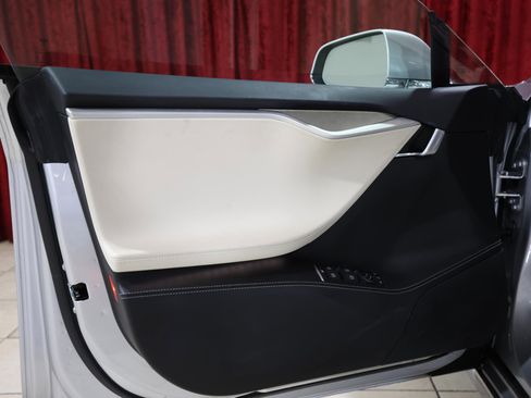 Used 2017 Tesla Model S 75 image 11