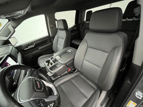 Used 2023 GMC Sierra 1500 SLT image 19