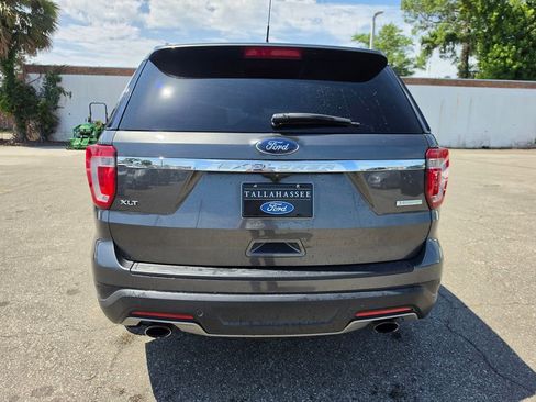 Used 2019 Ford Explorer XLT w/ Equipment Group 202A FWD image 10