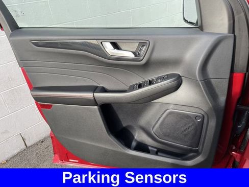 Used 2023 Ford Escape ST-Line image 18