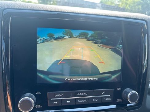 Certified 2022 Nissan Frontier SV w/ Technology Package AWD/4WD image 14