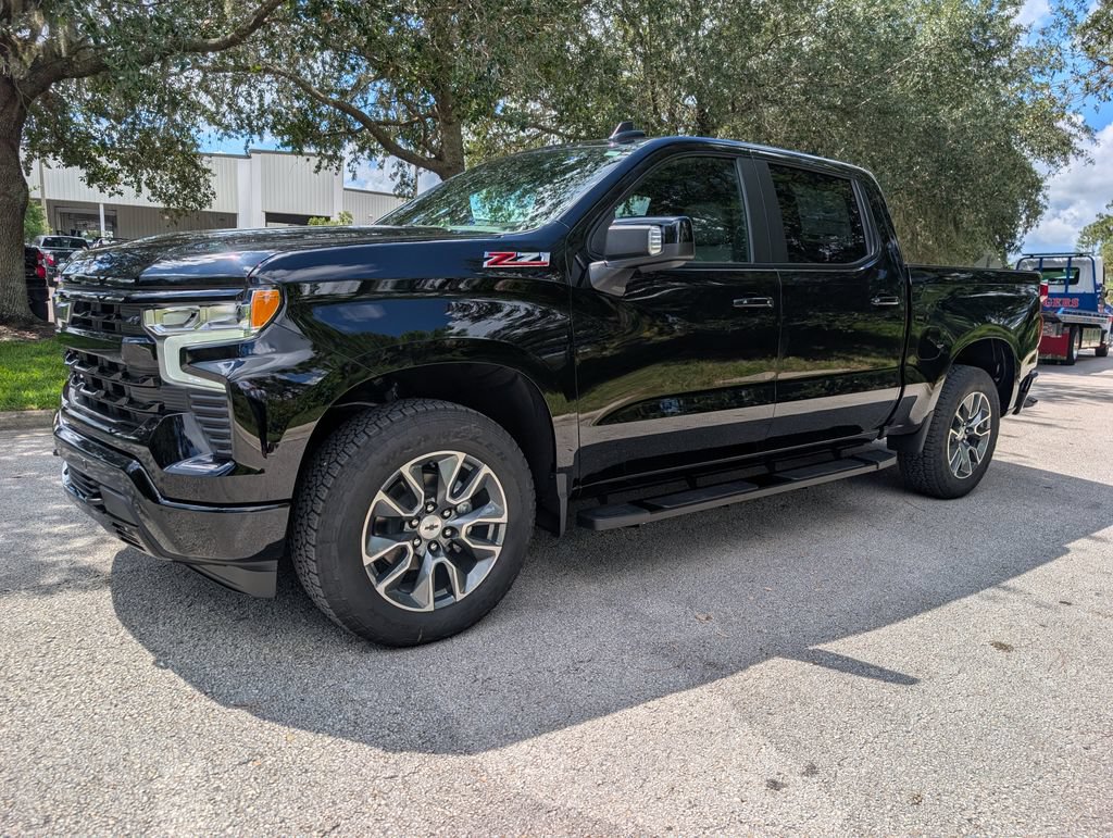 New 2026 Chevrolet Silverado 1500 RST w/ Safety Package AWD/4WD image 3