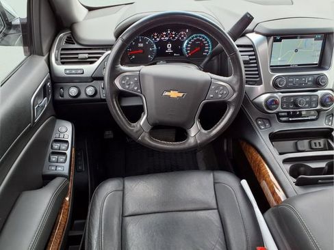 Certified 2018 Chevrolet Tahoe Premier AWD/4WD image 3