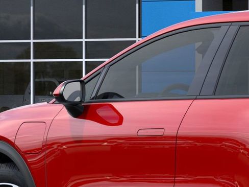 New 2026 Chevrolet Equinox EV LT image 12