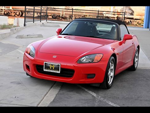 Used 2000 Honda S2000 image 1