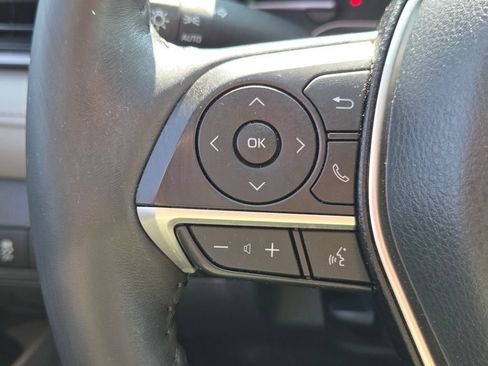 Used 2023 Toyota Camry XLE w/ Navigation Package FWD image 17