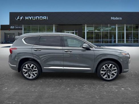 Used 2022 Hyundai Santa Fe Calligraphy AWD/4WD image 3