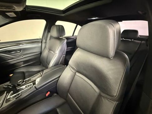 Used 2014 BMW 550i Sedan w/ Executive Package image 5