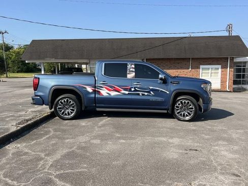 Certified 2025 GMC Sierra 1500 Denali Ultimate AWD/4WD image 2