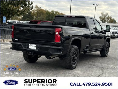 Used 2024 Chevrolet Silverado 3500 High Country w/ Technology Package image 3