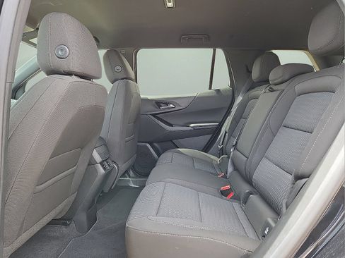 Used 2025 Chevrolet Equinox LT AWD/4WD image 14