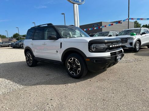 Used 2021 Ford Bronco Sport Outer Banks AWD/4WD image 2