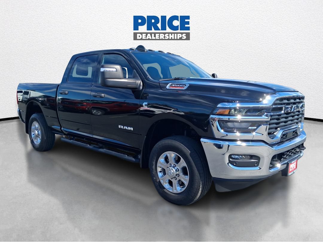 Used 2025 RAM 3500 Big Horn AWD/4WD image 1