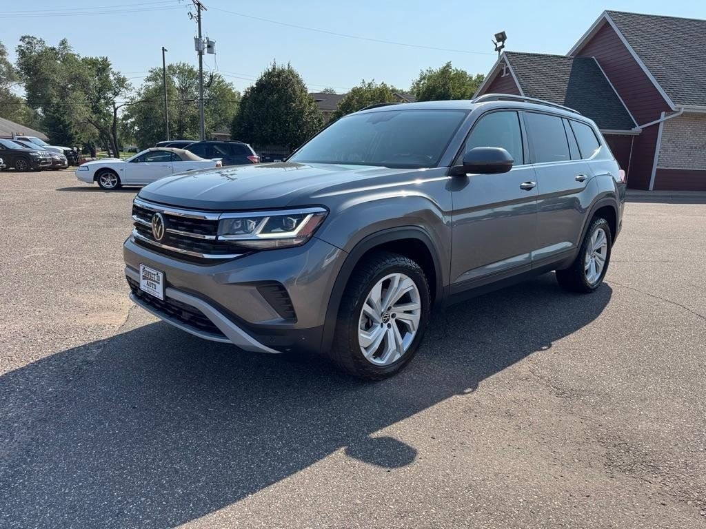 Used 2021 Volkswagen Atlas SE w/ Panoramic Sunroof Package AWD/4WD image 10