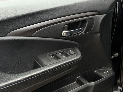 Used 2018 Honda Pilot EX-L image 9