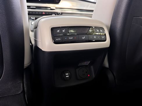 Used 2024 Hyundai Palisade Calligraphy FWD image 20