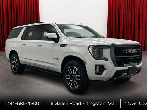 Used 2022 GMC Yukon XL AT4 AWD/4WD image 3