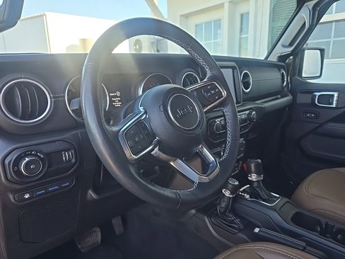 Used 2023 Jeep Wrangler Unlimited Sahara w/ Cold Weather Group image 14