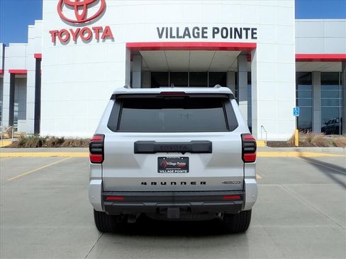 New 2025 Toyota 4Runner TRD Off-Road image 4