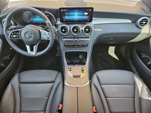 Used 2023 Mercedes-Benz GLC 300 4MATIC Coupe image 22