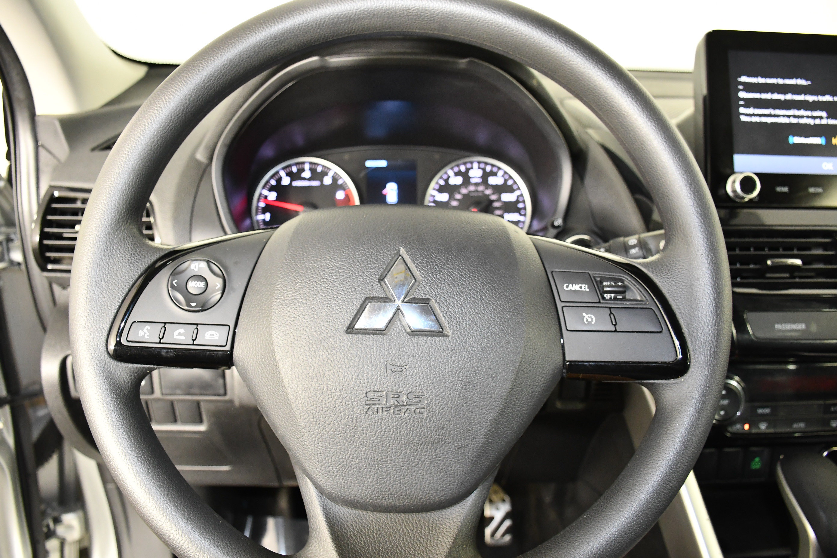 Used 2024 Mitsubishi Eclipse Cross LE AWD/4WD image 19