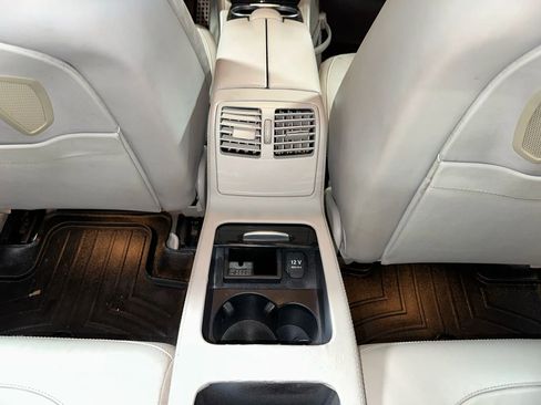 Used 2016 Mercedes-Benz CLS 550 4MATIC image 30