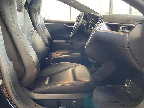 Used 2016 Tesla Model S 70D image 21