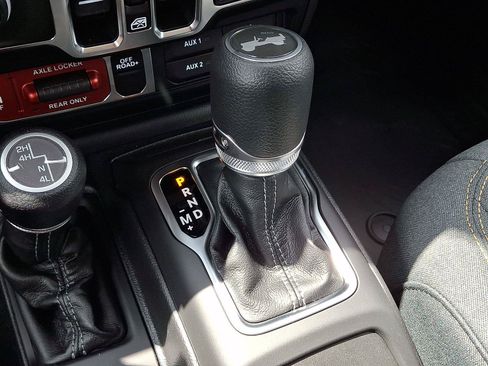New 2026 Jeep Wrangler Unlimited Sport AWD/4WD image 11
