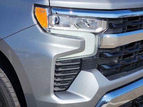 Used 2023 Chevrolet Silverado 1500 LT image 13