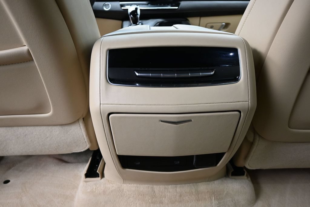 Certified 2024 Cadillac Escalade ESV Premium Luxury AWD/4WD image 15