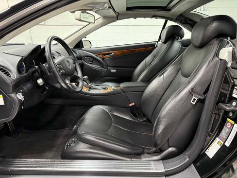 Used 2007 Mercedes-Benz SL 550 w/ AMG Sport Pkg image 13