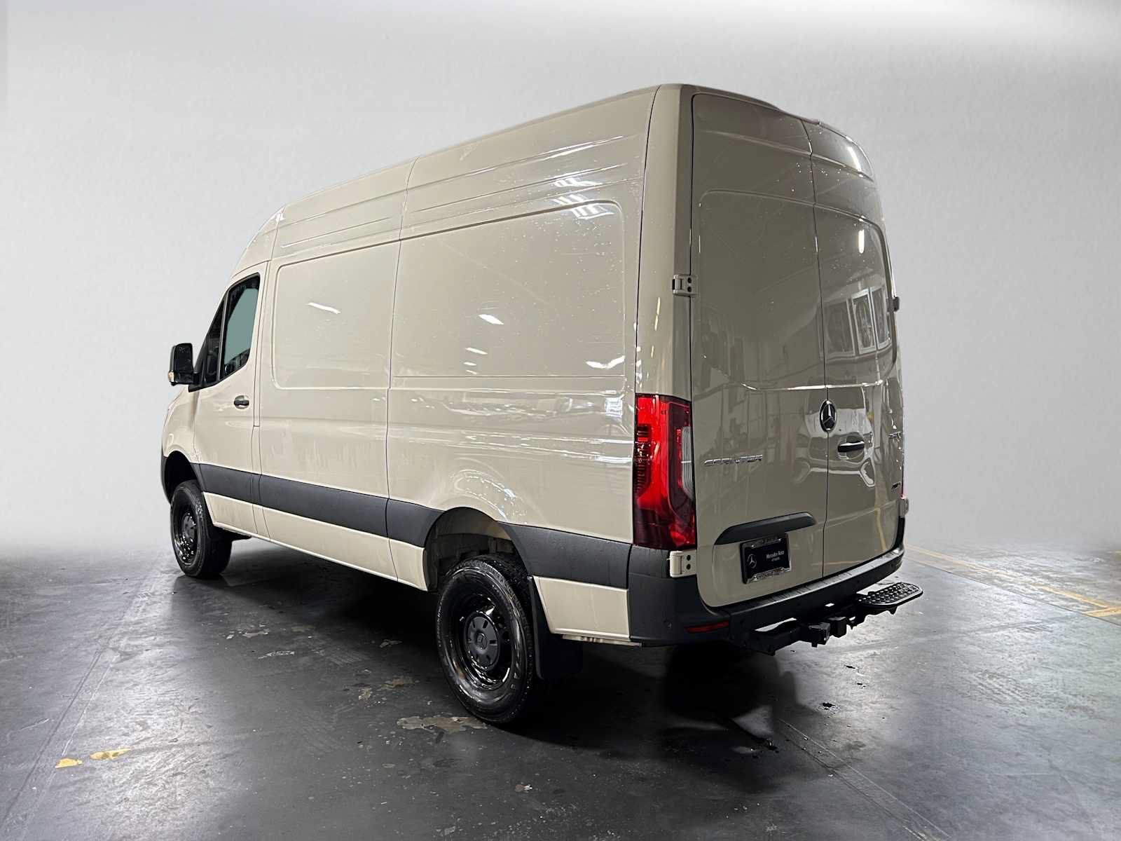 Used 2026 Mercedes-Benz Sprinter 2500 image 5