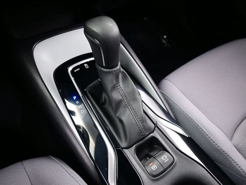 Used 2022 Toyota Corolla SE image 20