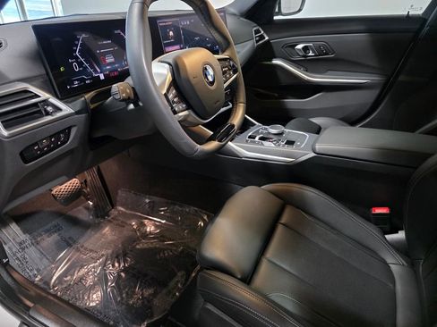 Used 2025 BMW 330i xDrive Sedan image 12