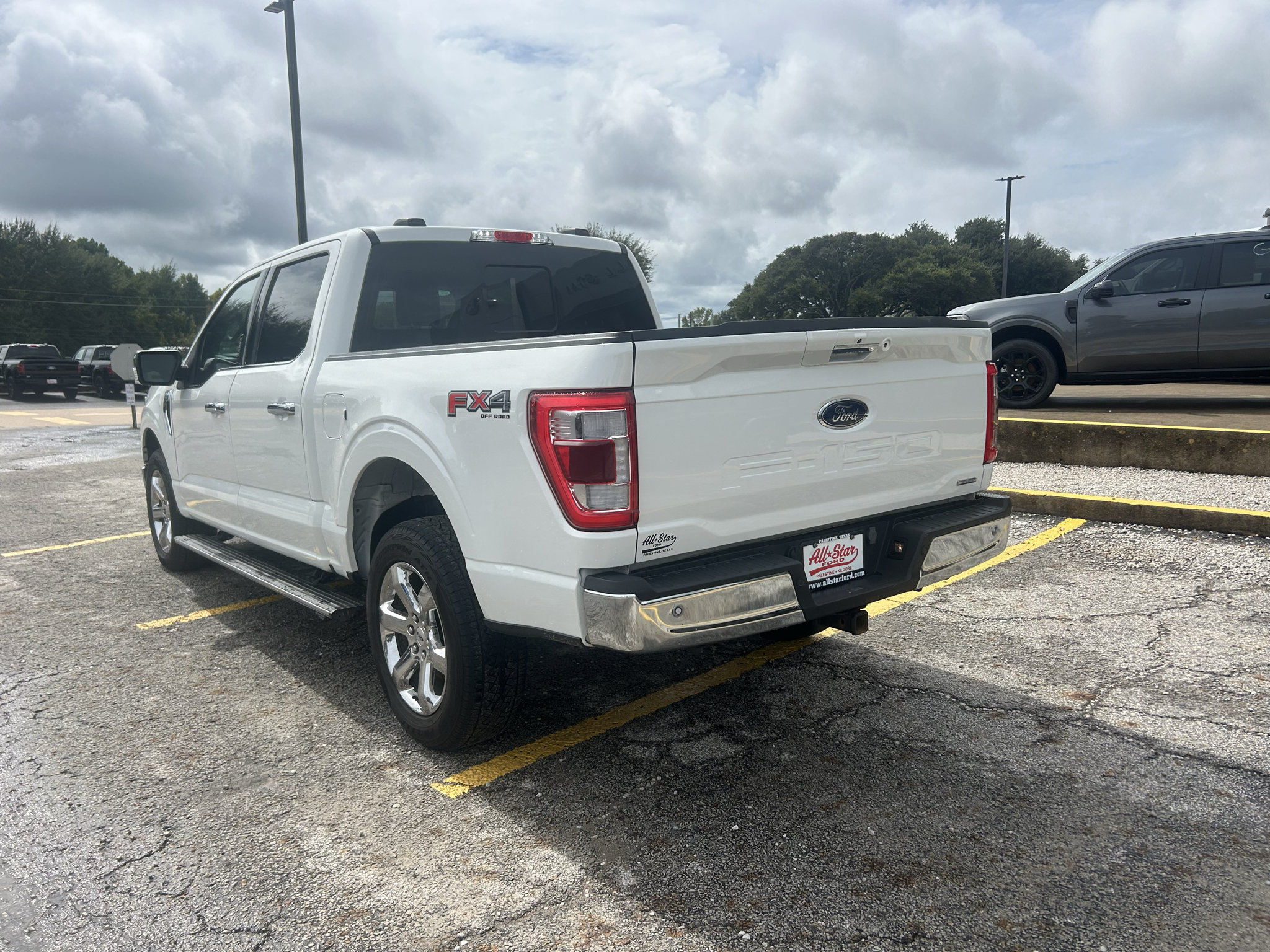 Used 2023 Ford F150 Lariat w/ Equipment Group 502A High AWD/4WD image 7