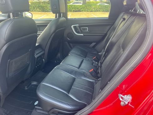 Used 2017 Land Rover Discovery Sport HSE image 17
