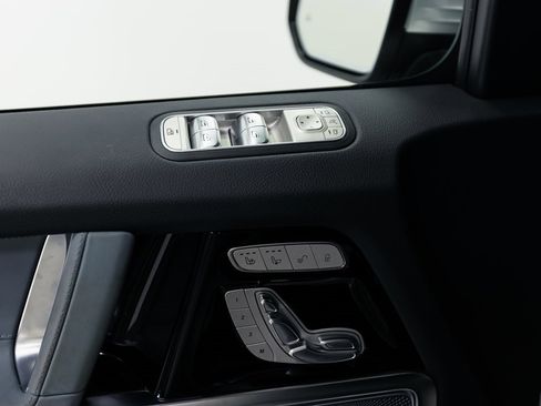 Used 2025 Mercedes-Benz G 550 w/ Manufactur Interior Package image 6