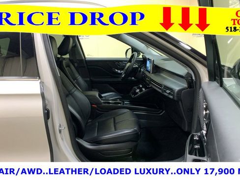 Used 2022 Lincoln Corsair AWD w/ Equipment Group 101A image 13